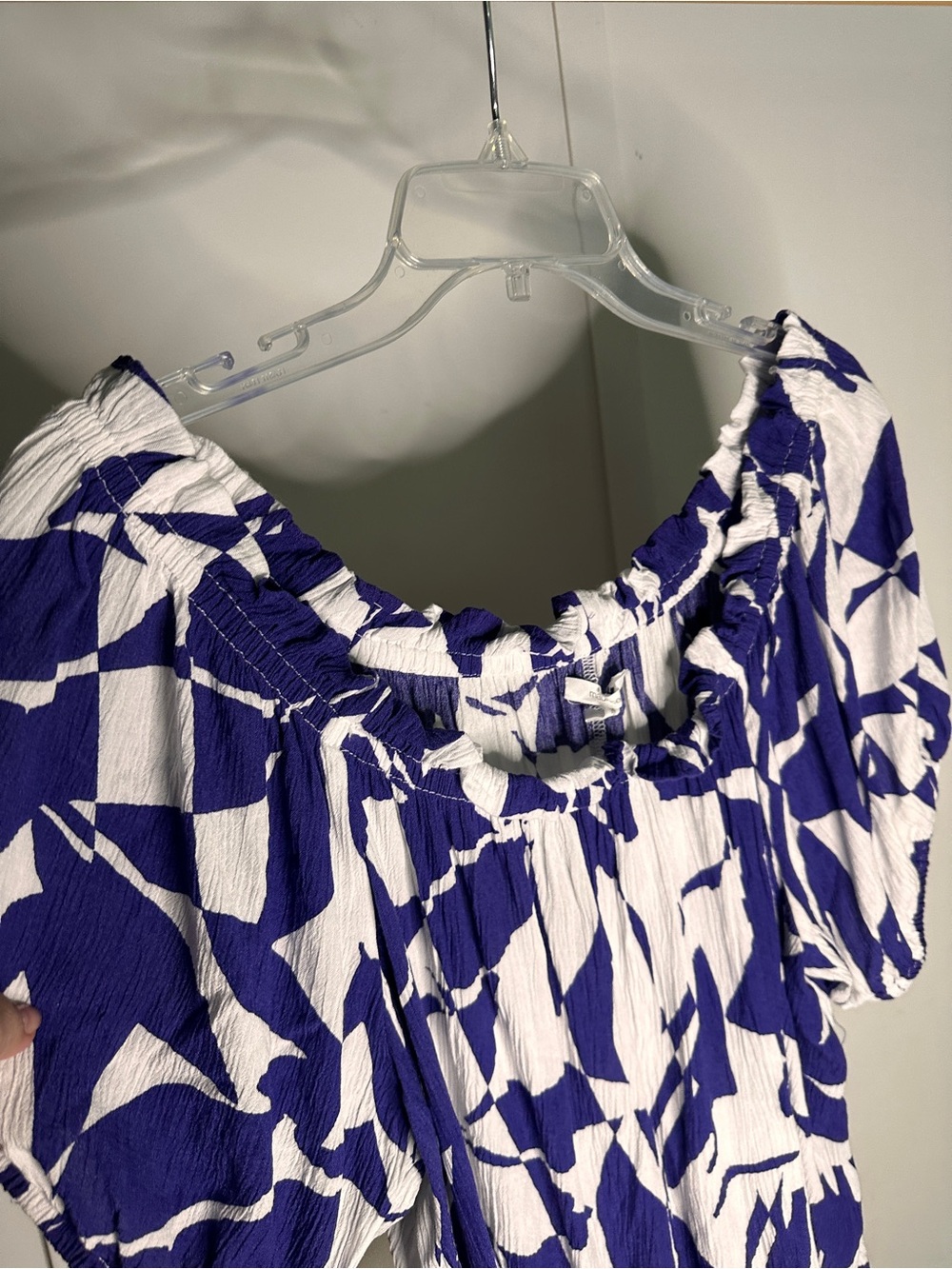 Maurices‎ Purple and White Printed Puff-Sleeve Blouse off the shoulder - Picture 2 of 12